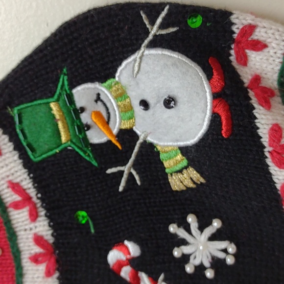 Dressbarn LS Red Cable Knit Mockneck Snowmen Snowflakes Embellished Sweater - Picture 10 of 16
